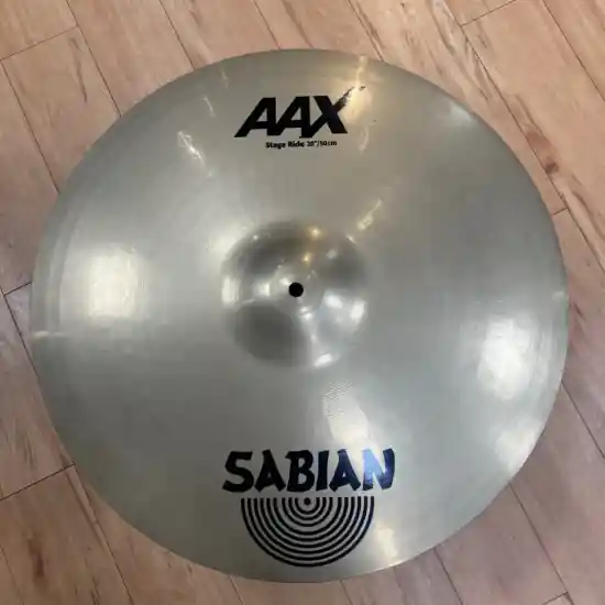 Sabian 22012X - Cymbale AAX Stage Ride 20 - stock B Authentique