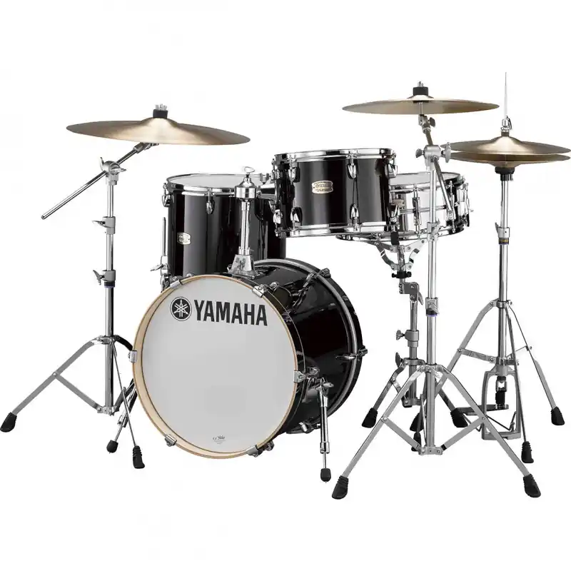 Must-Have YAMAHA STAGE CUSTOM HIP 20‘‘/4Fûts RAVEN BLACK SANS ACCESSOIRES