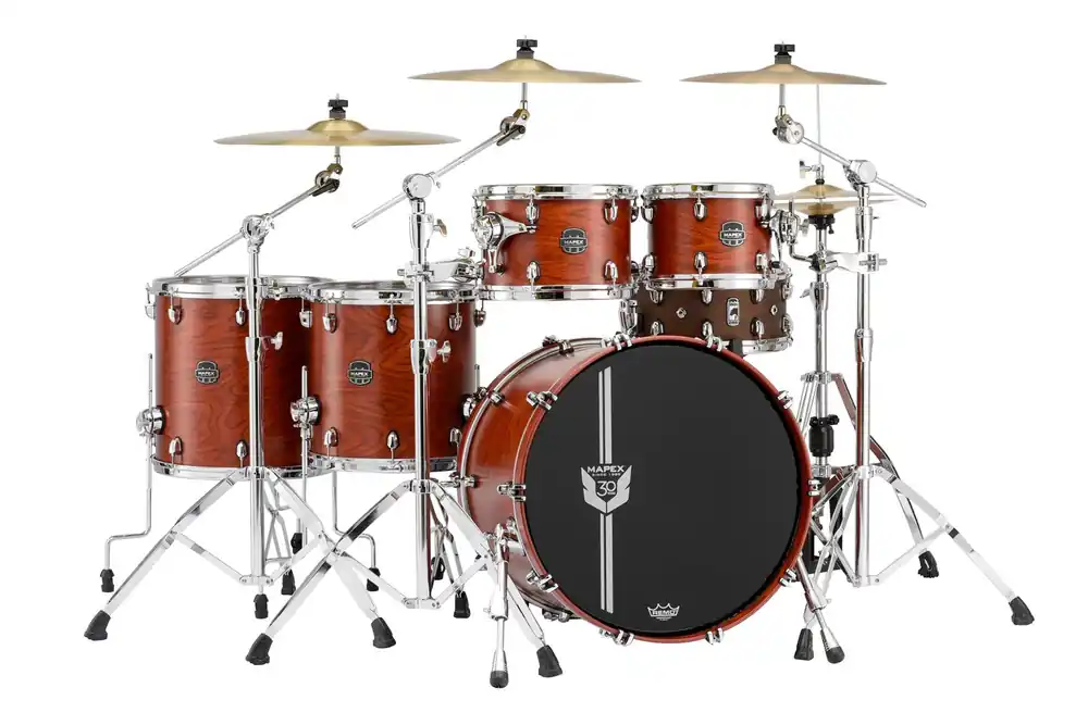 Mapex SATURN V EVOLUTION STUDIO 22‘‘/5Fûts MAPLE SUGAR RED Jusqu'à Épuisement Des Stocks