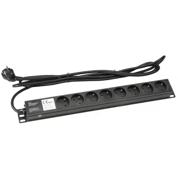 Commander Vite Adam HallRACK PDU 8S FRA (2m)