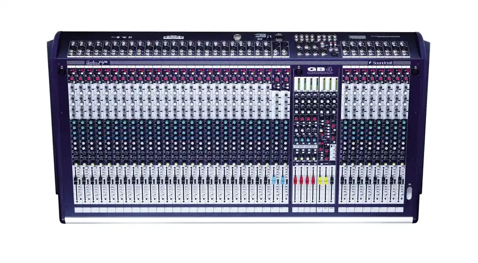 Soundcraft Console GB4 40 voies mono, 2 voies stéréo, 8 aux Offre Limitée