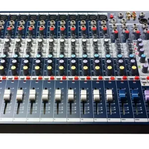 Soundcraft Console EFX 12 voies mono, 2 voies stéréo, FX Lexicon Bon Plan