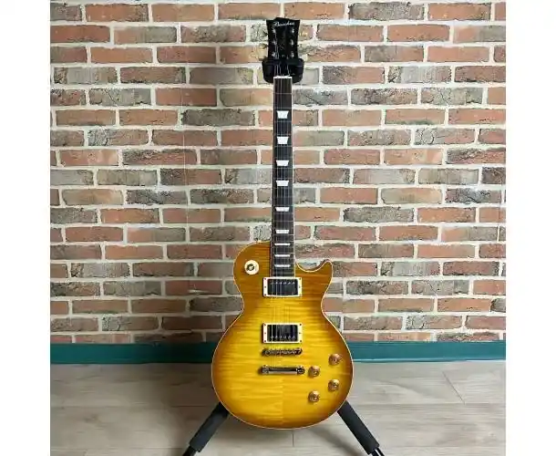 BLS-59 FM LIGHT TEA BURST + HARDCASE ET PICKGUARD Expédié Aujourd'hui