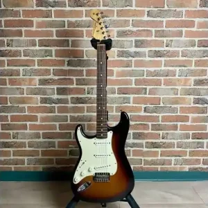 STRATOCASTER STANDARD MEX LH SUNBURST Super Prix