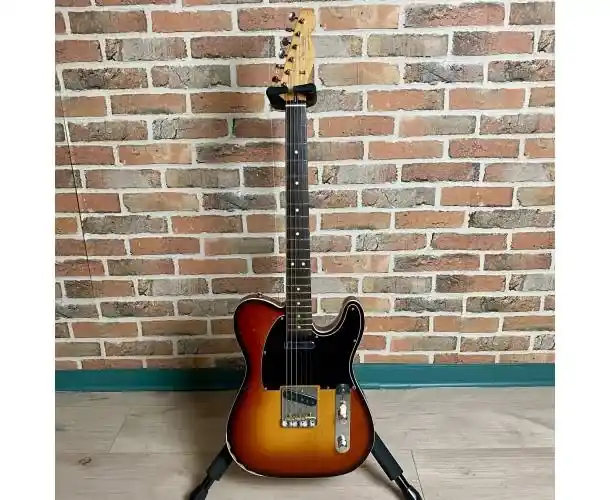 JASON ISBELL CUSTOM TELECASTER + HOUSSE Satisfait Ou Remboursé