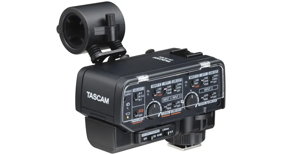 Seulement Aujourd'hui Tascam CA-XLR2D-AN Adaptateur microphone XLR pour appareils photo hybrides