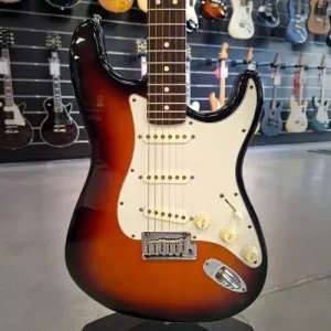 Vente Flash STRAT US 1996 AVEC ETUI