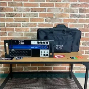 UI16 + BOITE D‘ORIGINE + HOUSSE SOUNDCRAFT Marque