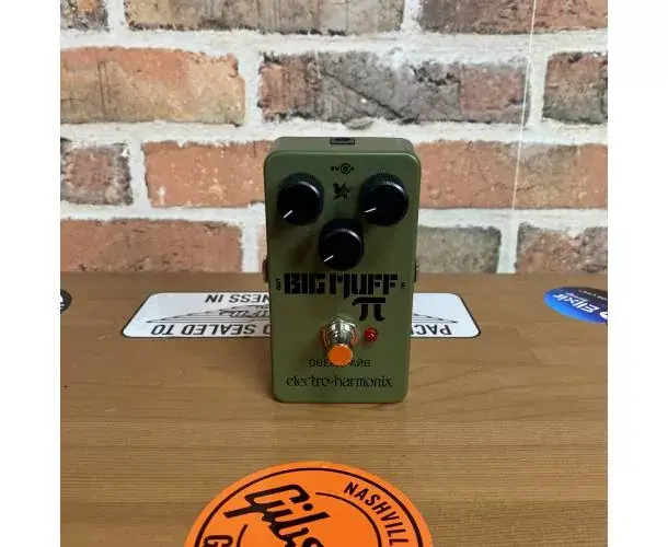 GREEN RUSSIAN BIG MUFF FUZZ Remise