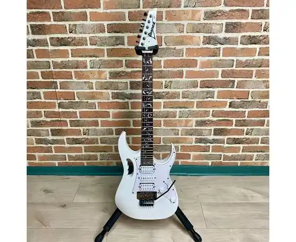 JEM JR WHITE Haute Qualité