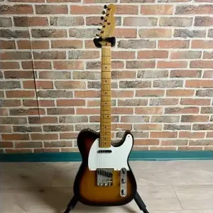 VINTERA II NOCASTER 50‘S 2 TS + HOUSSE FENDER Réduction