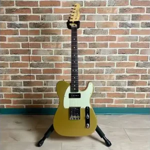 Bon Plan MADE IN JAPAN HYBRID II TELECASTER P90 + HOUSSE