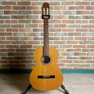 Commande En Gros JOSE LUIS POSTIGO + SOFT CASE