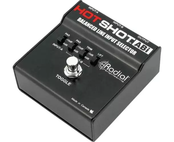 Petit Prix COMMUTATEUR D‘ENTREE POUR SIGNAL SYMETIQUE XLR - 2 CANAUX