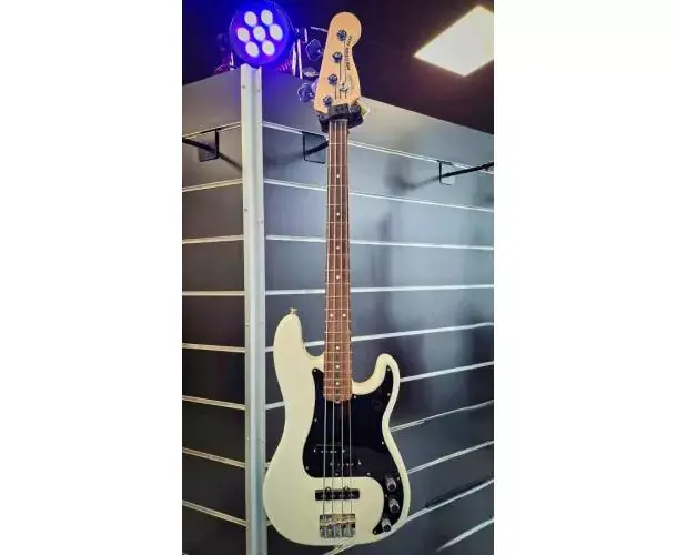 PERFORMER PJ BASS + HOUSSE + CERTIF + HIPSHOT DROP D TUNER Acheter En Ligne