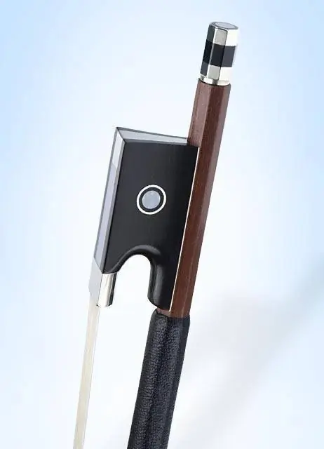Doerfler Brazilwood Violin Bow - 4/4 - Octagonal Nouveauté