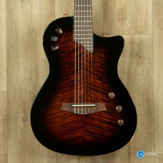 Must-Have Guitare electro-classique Cordoba Stage Edge Burst