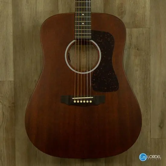 Super Prix DISCONTINUE guitare electro-acoustique Guild USA D20e