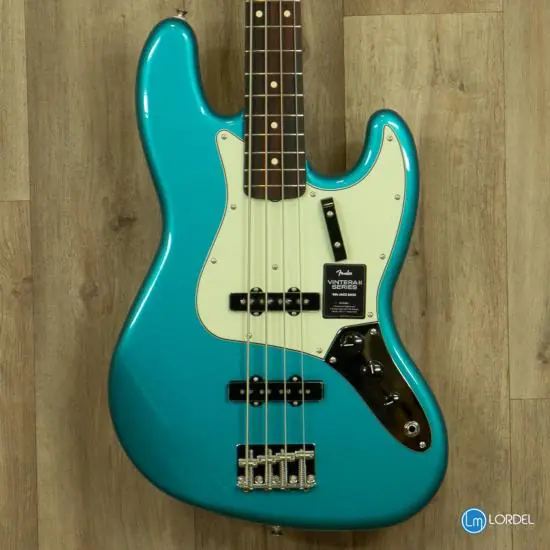 Quantité Limitée Fender Vintera II 60 Jazz bass lake placid blue