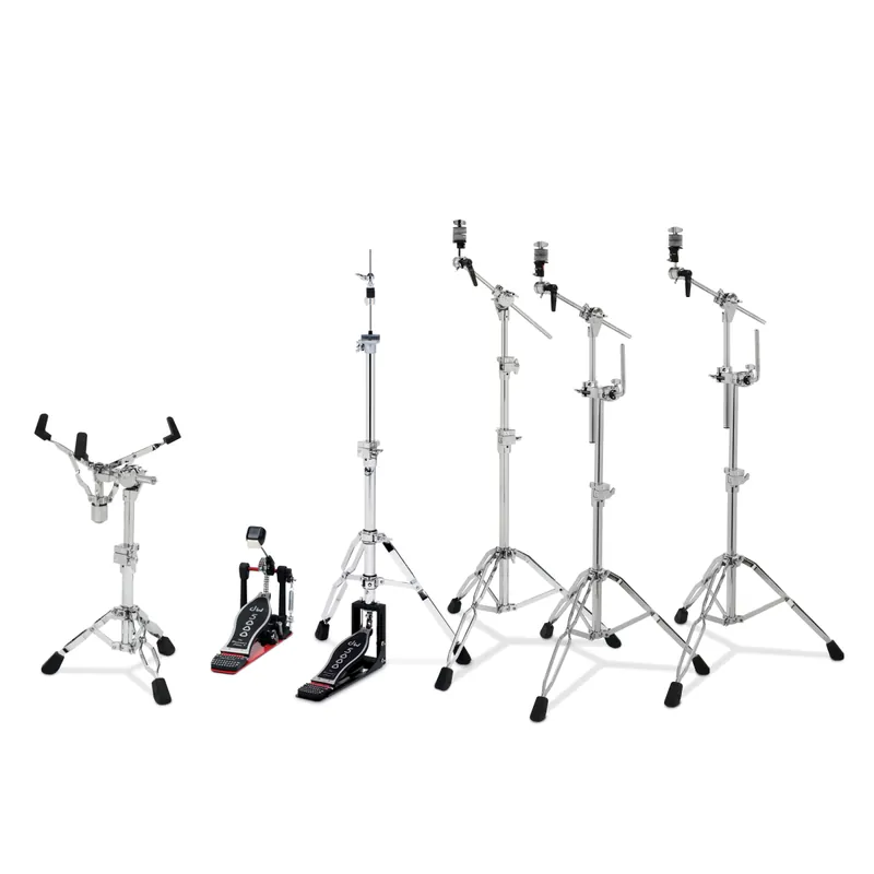 Drum Workshop Hardware Pack with Bass Drum Pedal, Snare Stand, Hi-Hat Stand, 2 Combo Stands and Cymbal Stand Produit De Marque