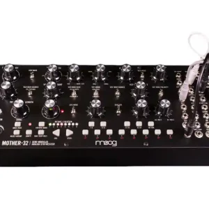 Moog Mother-32 Semi-Modular Analog Synthesizer Populaire